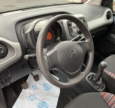 C1 FEEL 5 PORTES VTI 82 CV